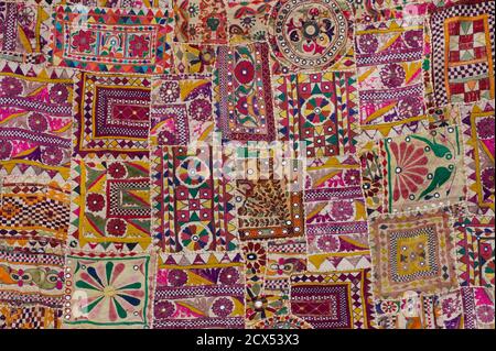 Detail der Rajasthani Textil, Jaisalmer, Rajasthan, Indien Stockfoto