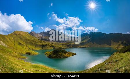 Schrecksee in Hochalpen am Sommertag Stockfoto