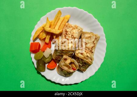 Shawarma Teller, Shawarma Rind-und Hähnchenplatte Stockfoto