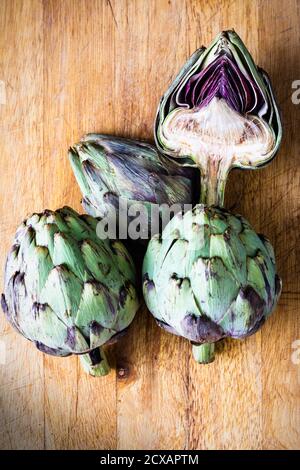 Cynara scolymus, Globe Artischocke Stockfoto