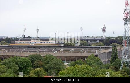 Prag, Tschechische Republik am 8. juli 2020; zwei Stadien in Prag: Das große Strahov-Stadion und das Generali-Stadion Stockfoto