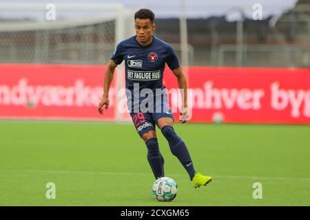 Farum, Dänemark. Juli 2020. Paulinho (29) vom FC Midtjylland beim 3F Superliga Spiel zwischen FC Nordsjaelland und FC Midtjylland rechts zum Dream Park in Farum. (Bildnachweis: Gonzales Photo - Rune Mathiesen). Stockfoto