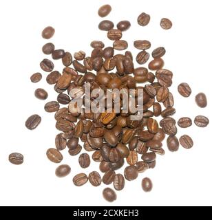 Kaffeebohnen isoliert auf weißem Hintergrund Stockfoto