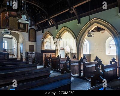 Interieur an der Kirche St. Martin ein normannischer Stil Denkmalgeschütztes Gebäude der Klasse II* in Allerton Mauleverer in der Nähe von Knaresborough North Yorkshire England Stockfoto