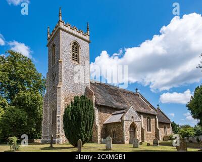 Die Pfarrkirche St. Fabian & St. Sebastian, Woodbastwick, Norfolk, England Stockfoto