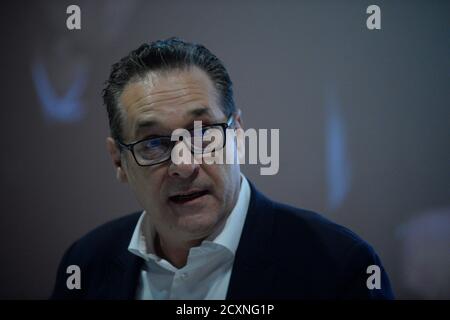 Wien, Österreich. 1. Okt. 2020. HC Strache Wahlkampflied Countdown zum Comeback der Bürgermeisterwahlen in Wien am 11. Oktober 2020 im Lugner-Kino. Das Bild zeigt Heinz Christian Strache. Kredit: Franz Perc/Alamy Live News Stockfoto