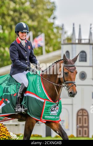 Piggy Französisch gewinnt die Badminton-Pferd-Trials von 2019 Badminton Gloucester England UK Badminton Horse Trials 2019 Gewinner Piggy Französisch Gewinnt den Titel Stockfoto