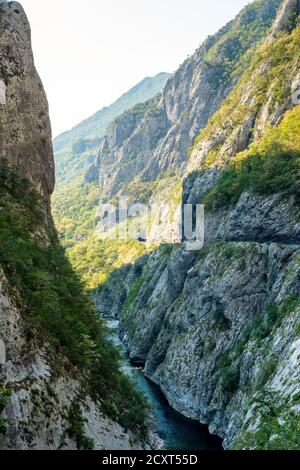 Moraca River Canyon Platije, Motnenegro. Stockfoto