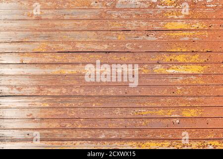 Holzwand mit alter Texturfarbe Stockfoto