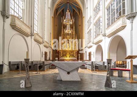 Altar der gotischen römisch-katholischen Pfarrkirche Augustinerkirche in Wien, Österreich, Europa die gotische römisch-katholische Pfarrkirche August Stockfoto