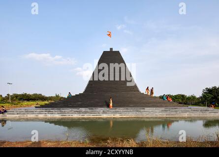 Gesamtansicht. Balaji-Tempel, Andhra Pradesh, Indien. Architekt: Sameep Padora und Mitarbeiter , 2020. Stockfoto