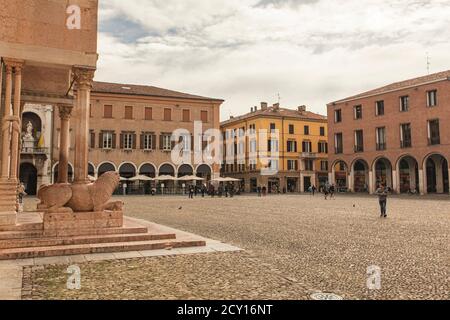 Piazza Grande in Modena in Italien Stockfoto