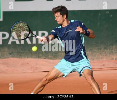 Paris, Frankreich. Oktober 2020. Roland Garros Paris Französisch Open 2020 Tag 5 011020 Aljaz Bedene (SLO) zweite Runde Spiel Credit: Roger Parker/Alamy Live News Stockfoto