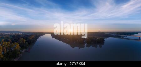 Luppa Insel an der Donau in der Nähe von Budapest ungarn. Herrliche Panoramalandschaft in der Morgenzeit. Stockfoto