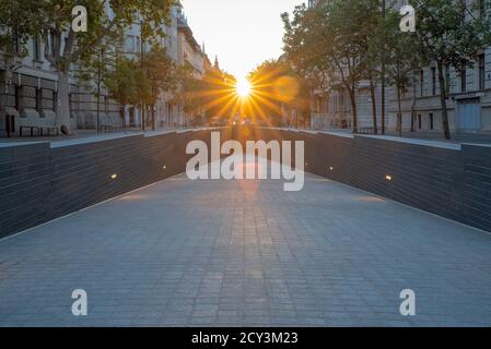 Denkmal der Zweisamkeit Budapest Ungarn. Trianon Denkmal Kossuth Platz. Brandneues Denkmal in der Hauptstadt von Ungarn. Anlässlich der Stockfoto