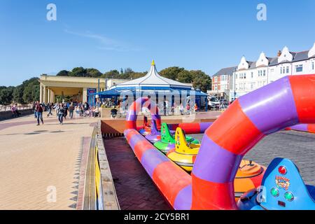 Marco's Cafe and Promenade funfair, Barry Island, Barry (Y Barri), Vale of Glamorgan, Wales, Vereinigtes Königreich Stockfoto