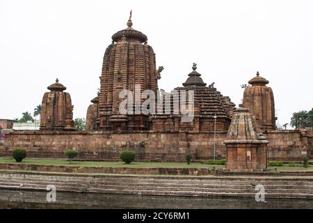 Bhubaneswar, Indien - 4. Februar 2020: Außenansicht des Brahmesvara-Tempels am 4. Februar 2020 in Bhubaneswar, Indien Stockfoto