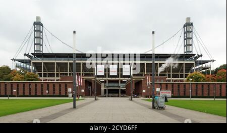 Köln, Deutschland: Sportstadion "Münstersdorfer Stadion" auch bekannt als "RheinEnergie Stadion", die Heimat der Fußballmannschaft "1. FC Köln' Stockfoto