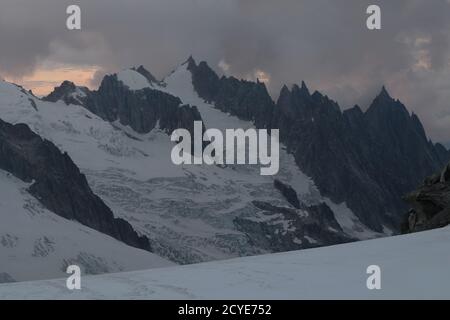 Blick von der Region Refugio Turino auf die Aiguille du Planen Stockfoto