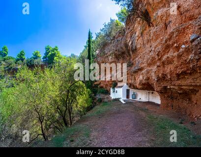 Die Kirche von AG. Georgiou (St. George), im Krater, Dolines, Twins of Argolis (Didima), Griechenland Stockfoto