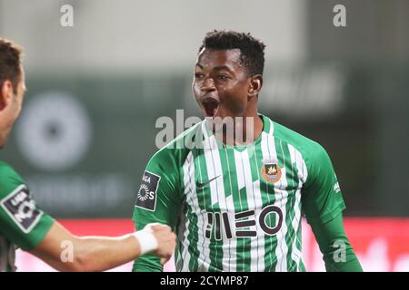 Gelson Dala von Rio Ave punktet und feiert sein Tor während der UEFA Europa League, Qualifying Play-offs Fußballspiel zwischen Rio Ave FC und AC Mil Stockfoto