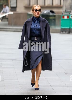 Nicht exklusiv: Amanda Holden, Global Radio Studios, London, UK, 01. Oktober 2020, Foto von piQtured Stockfoto