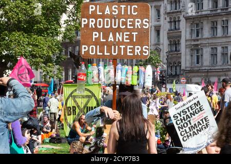 Erster Tag der Extinction Rebellion auf dem Parliament Square mit: Atmosphäre wo: London, Großbritannien Wann: 01 Sep 2020 Credit: Mario Mitsis/WENN Stockfoto