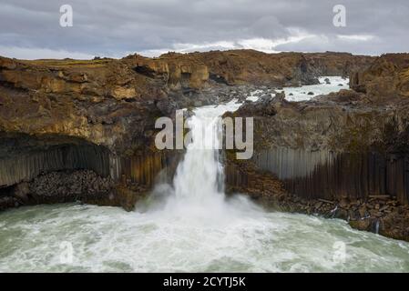 Aldeyjarfoss Wasserfälle in Nordisland Stockfoto