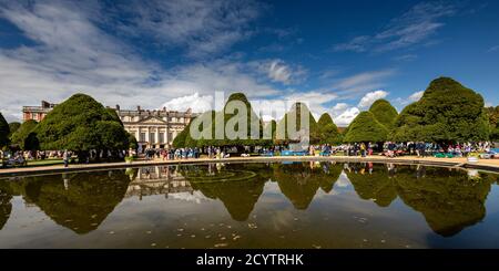 Concours of Elegance 2020, Hampton Court Palace, London, Großbritannien Stockfoto