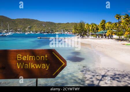 St. Vincent und die Grenadinen, Bequia, Belmont Walkway, Bequia Plantation Hotel und Strand Stockfoto