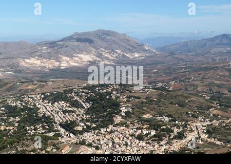 Spektakuläre Aussicht vom Giardino del Balio in der Nähe von Schloss Venus Erice, Sizilien Stockfoto