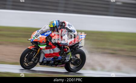 Francia, Magny Cours, Italien. 25. Sep, 2020. francia, magny Cours, Italien, 25 2020. Sep 36 Leandro Mercado Ducati Panigale V4R .Motocorsa Racing .Regenwetter während der 7. Runde Pirelli French Round 2020 - World Superbike - SBK - Credit: LM/Otto Moretti Credit: Otto Moretti/LPS/ZUMA Wire/Alamy Live News Stockfoto