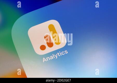 Ostersund, Schweden - 2. Oktober 2020: Google Analytics App. Google Analytics ist ein Webanalysedienst, der Website-Traffic verfolgt und meldet. Stockfoto