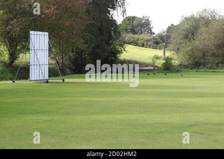 Abinger Sports and Cricket Ground im malerischen englischen Dorf Abinger Hammer, Surrey, Großbritannien, September 2020 Stockfoto