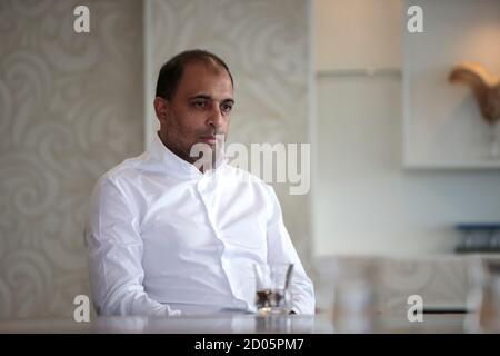 Bild zeigt EG-Mitgründer Zuber Issa in Blackburn 13. Nov 2019. (Foto/Jon Super 07974 356-333) Stockfoto