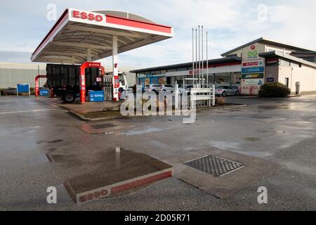 Bild zeigt EG Garage in Blackburn 13. Nov 2019. (Foto/Jon Super 07974 356-333) Stockfoto