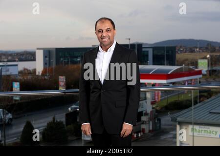 Bild zeigt EG-Mitgründer Zuber Issa in Blackburn 13. Nov 2019. (Foto/Jon Super 07974 356-333) Stockfoto