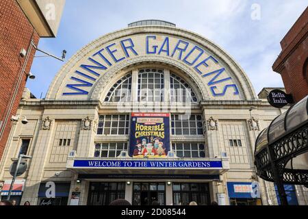 Der Eingang zu den Winter Gardens in Blackpool, Lancashire, England, Großbritannien Stockfoto