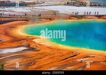 Grand Prismatic Hot Spring, Midway Geyser Basin, Yellowstone National Park, Wyoming, USA Stockfoto