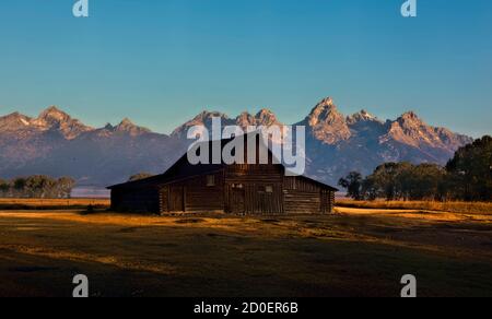 Klassische Ansicht der TA Molton Barn, Grand Teton National Park, Wyoming, USA Stockfoto