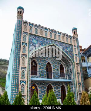TIFLIS, GEORGIEN - 30. MÄRZ 2018: Orbeliani Bäder in der Abanotubani - alten Bezirk von Tiflis, bekannt für seine Schwefelbäder Stockfoto