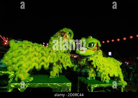 Georgetown, Penang/Malaysia - Jan 29 2020: Löwentanz auf der Straße. Stockfoto