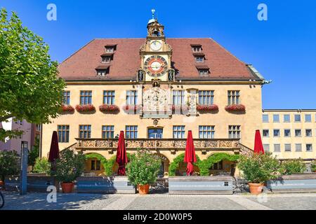 Heilbronn, Deutschland - September 2020: Altes schönes historisches Rathaus am Marktplatz der Heilbronner Innenstadt Stockfoto