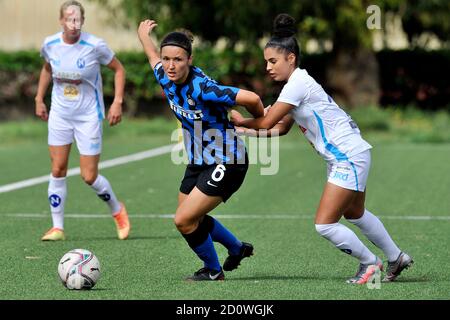 Neapel, Italien. Oktober 2020. Eva Bartonova Inter Spieler, während der Spiele der italienischen Serie A Frauen Fußball-Meisterschaft zwischen Napoli vs Inter, Endergebnis 1-1, Spiel im Caduti Di Brema Stadion in Neapel, Italien, 03 Oktober, 2020 gespielt. (Foto von Vincenzo Izzo/Sipa USA) Quelle: SIPA USA/Alamy Live News Stockfoto