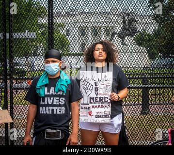 Demonstranten vor dem Weißen Haus bei DC Black Leben Sind Ein Protest Stockfoto