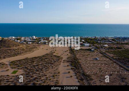 Luftaufnahme von Kino oder Kino Bay, Sonora, Mex im Golf von Kalifornien. kino Strand, pazifischer Ozean, Meer von Cortez Meer, Sand, Strand, Ozean, Tourist am Stockfoto