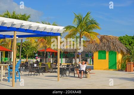 Pirates Cove bei Half Moon Cay, Little San Salvador Island, Bahamas. Half Moon Cay ist eine Privatinsel im Besitz von Holland America Line auf den Bahamas Stockfoto