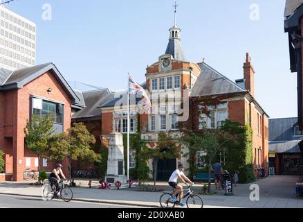 Malden Town Hall, High Street, New Malden, Royal Borough of Kingston upon Thames, Greater London, England, Vereinigtes Königreich Stockfoto