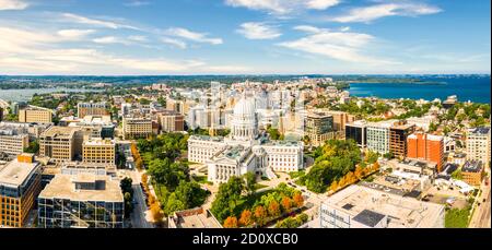 Wisconsin State Capitol und Madison Skyline Stockfoto