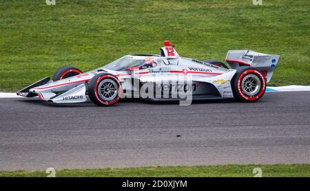 Indianapolis, Usa. Oktober 2020. Will Power Coasts durch Runde 2 nach dem Gewinn des Harvest Grand Prix 2 2020 auf dem Indianapolis Motor Speedway am Samstag, 3. Oktober 2020, in Indianapolis, Indiana. Foto von Edwin Locke/UPI Kredit: UPI/Alamy Live Nachrichten Stockfoto